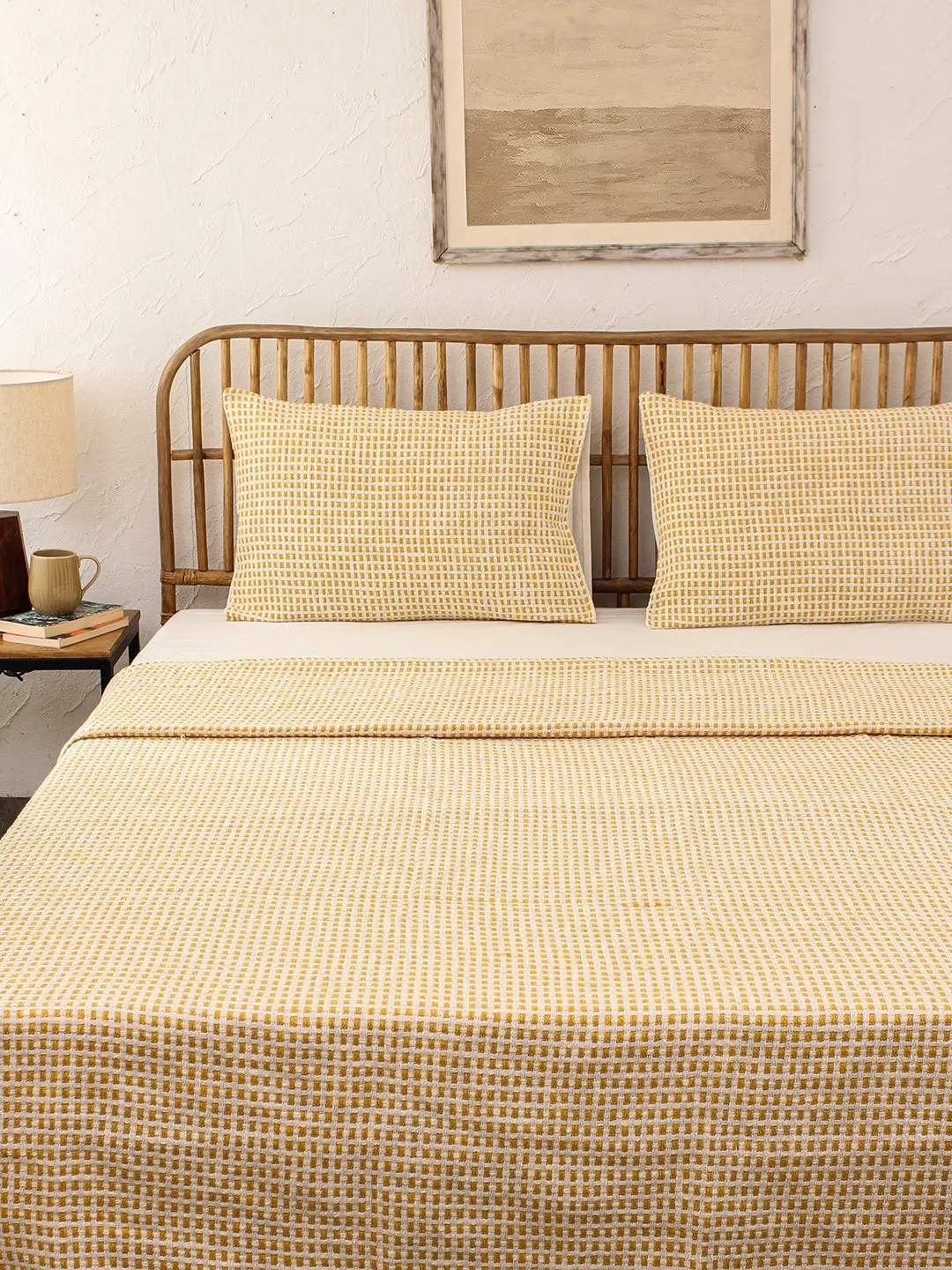 Girnar Double Bedcover (Yellow)